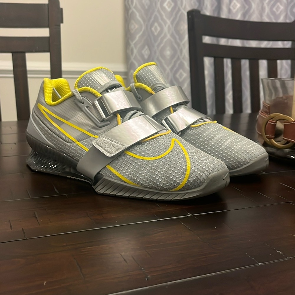 Nike Romaleos 4 Weightlifting Gym Shoes Sneakers CD3463-002 grey Mens Sizes